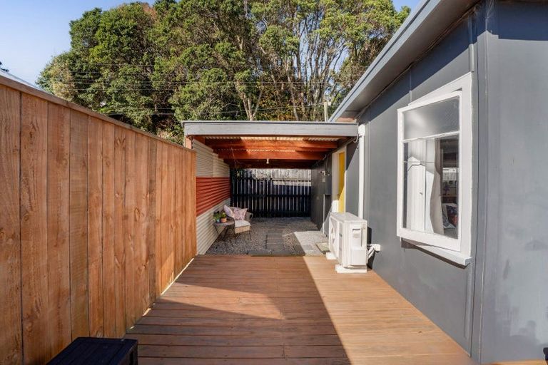 Photo of property in 20c Gordon Street, Glen Avon, New Plymouth, 4312