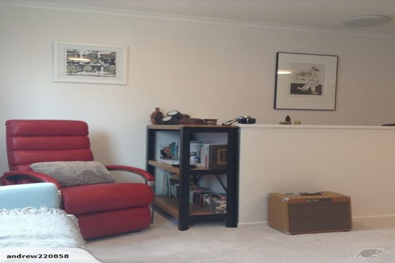 Photo of property in 83m Hill Street, Thorndon, Wellington, 6011