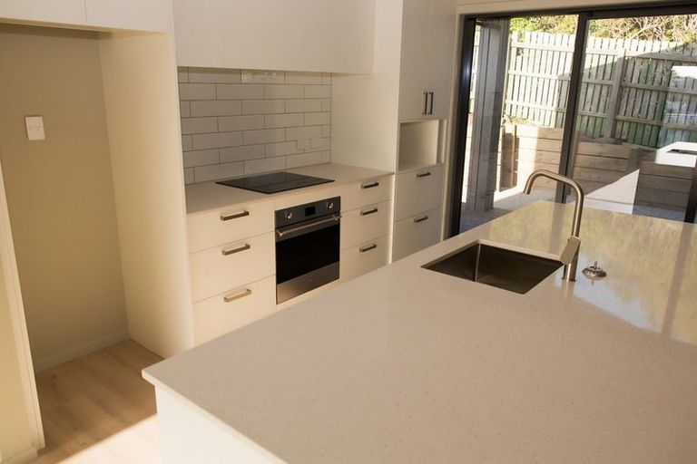 Photo of property in 27a Morere Street, Titahi Bay, Porirua, 5022