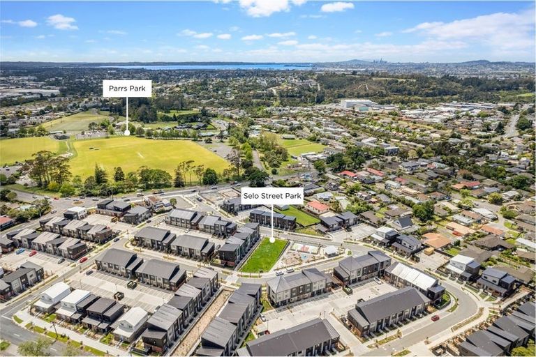 Photo of property in 13 Selo Street, Glen Eden, Auckland, 0602