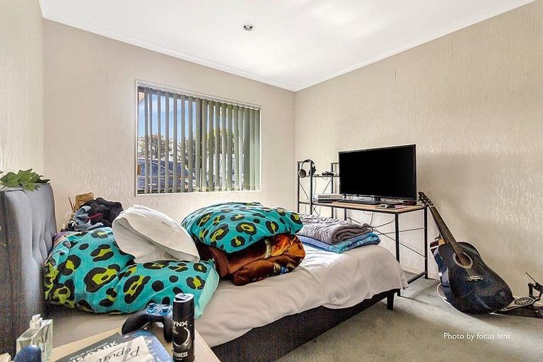 Photo of property in 473 Great South Road, Opaheke, Papakura, 2113