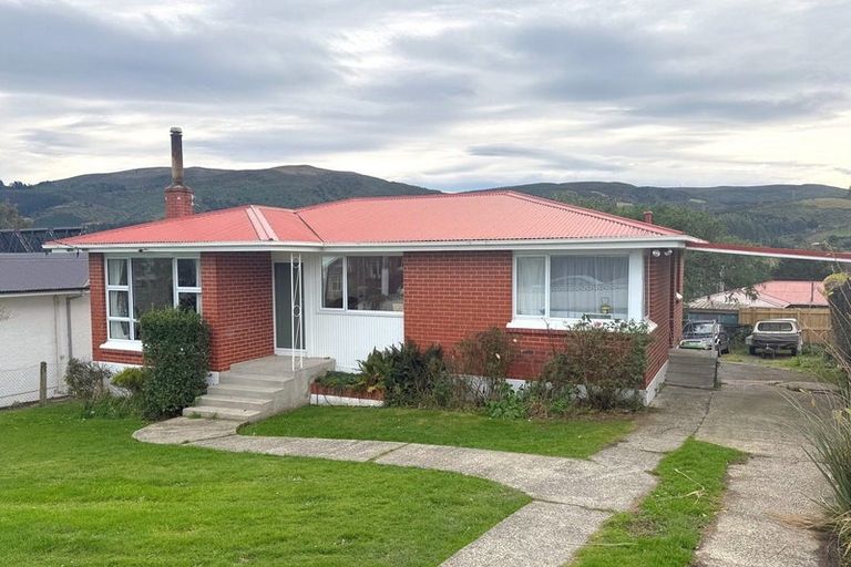 Photo of property in 239 Pine Hill Road, Dalmore, Dunedin, 9010