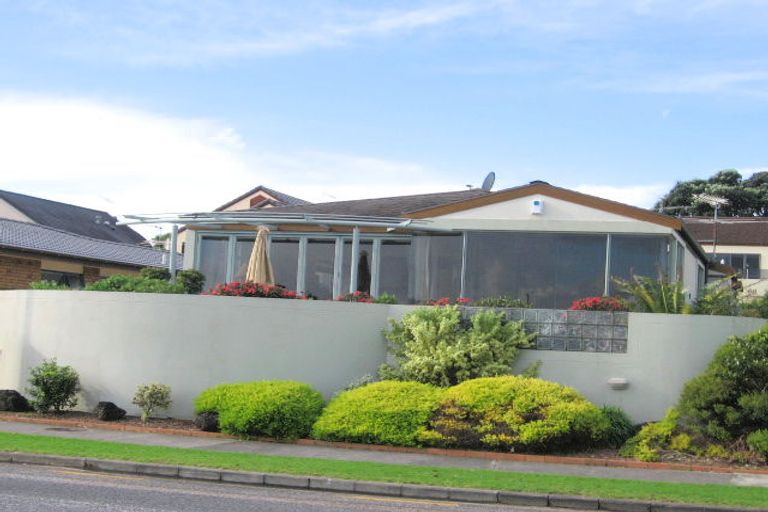 Photo of property in 22 The Parade, Bucklands Beach, Auckland, 2012