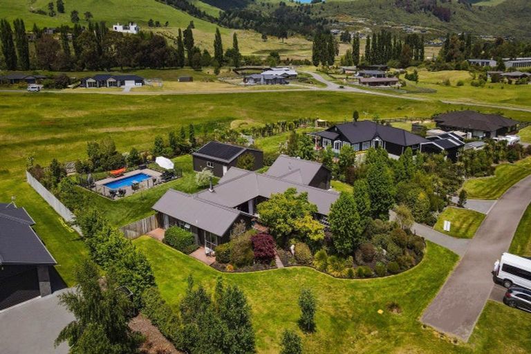 Photo of property in 35/500 Kinloch Road, Kinloch, Taupo, 3377