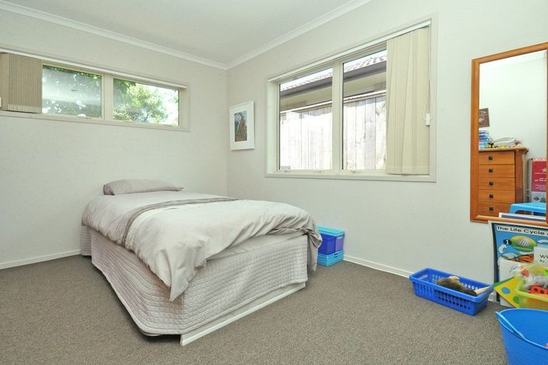 Photo of property in 1 Mcgowan Rise, Tuakau, 2121