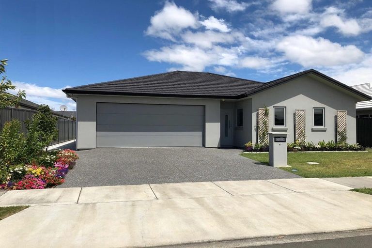 Photo of property in 17 Drake Crescent, Awatoto, Napier, 4110