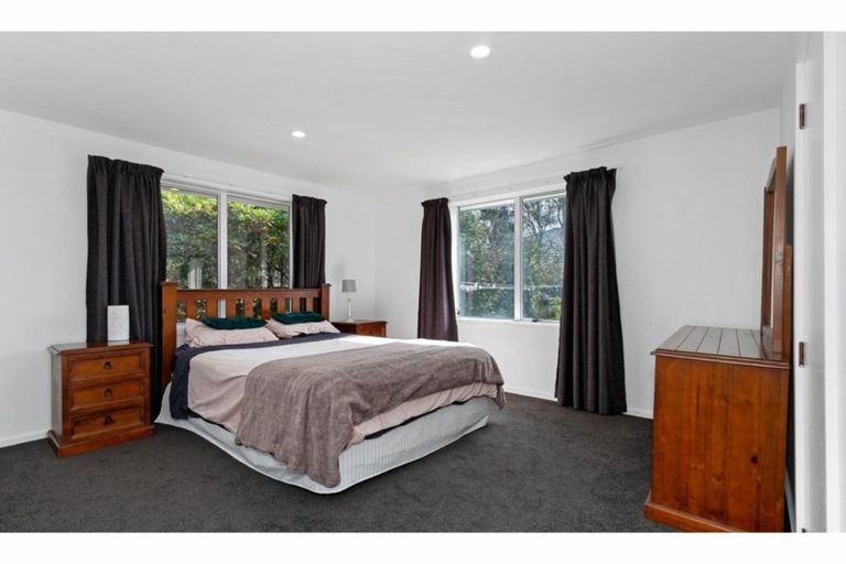 Photo of property in 9 Oakhampton Street, Hornby, Christchurch, 8042