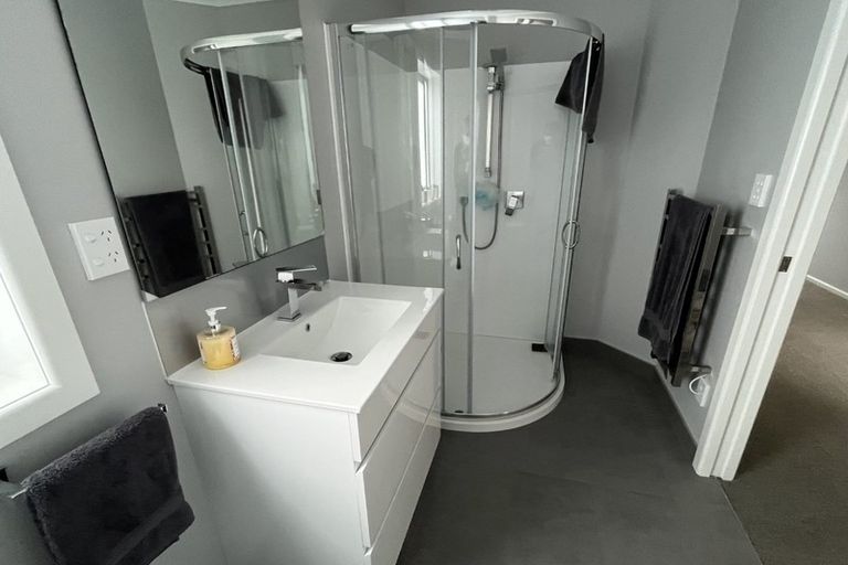 Photo of property in 8 Prestwich Rise, Churton Park, Wellington, 6037