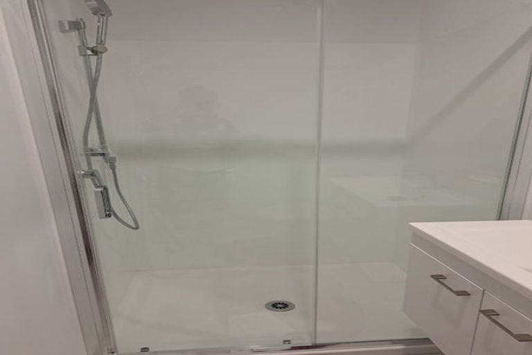 Photo of property in 2/3 Fairdale Place, Birkdale, Auckland, 0626