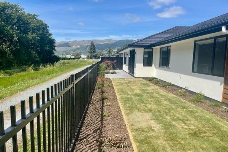 Photo of property in 35 Oakdale Grove, Richmond, 7020