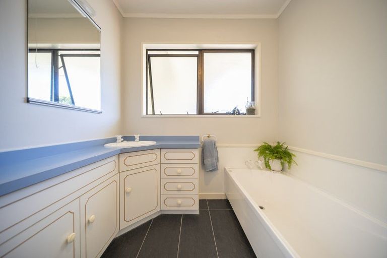 Photo of property in 8 Bowen Street, Te Anau, 9600