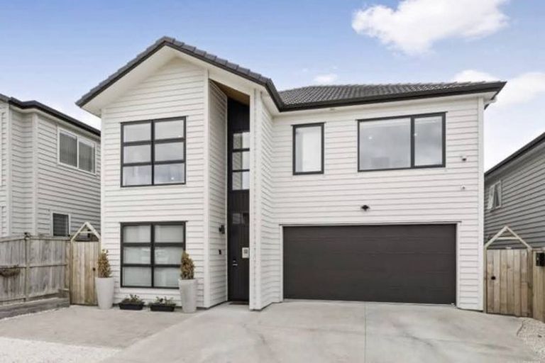 Photo of property in 13 Lisnoble Road, Flat Bush, Auckland, 2019