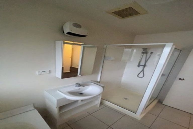 Photo of property in 9 Reserve Close, Woolston, Christchurch, 8062