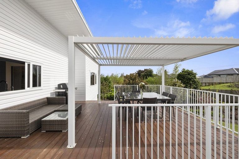 Photo of property in 37 Aratapu Street, Waitara, 4320