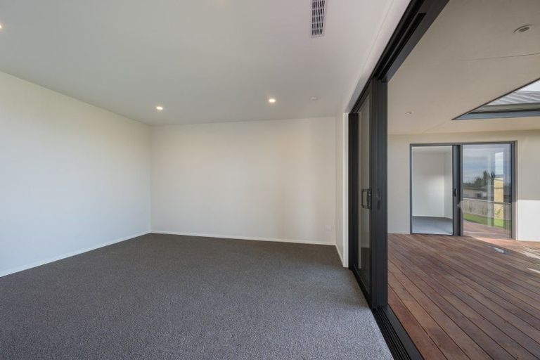 Photo of property in 8 Paton Road, Hope, Richmond, 7020