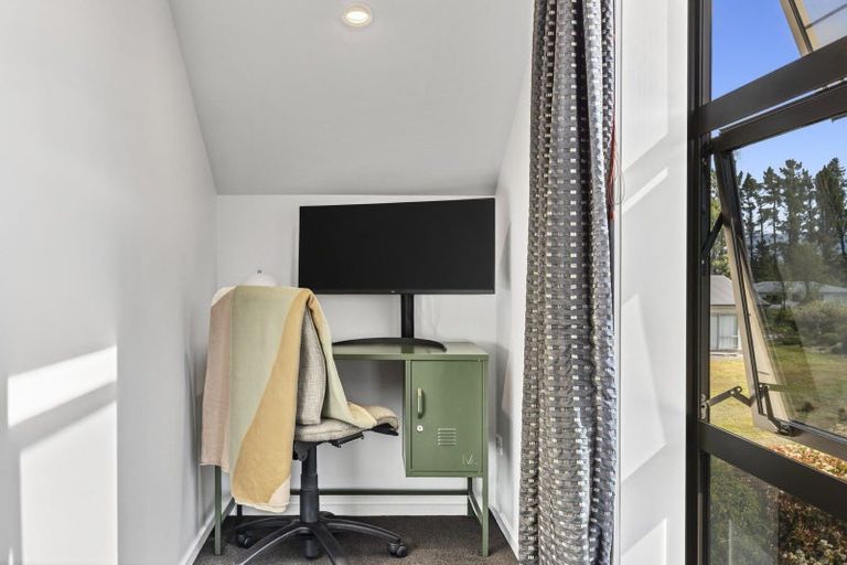 Photo of property in 7 Corner Peak Lane, Lake Hawea, 9382