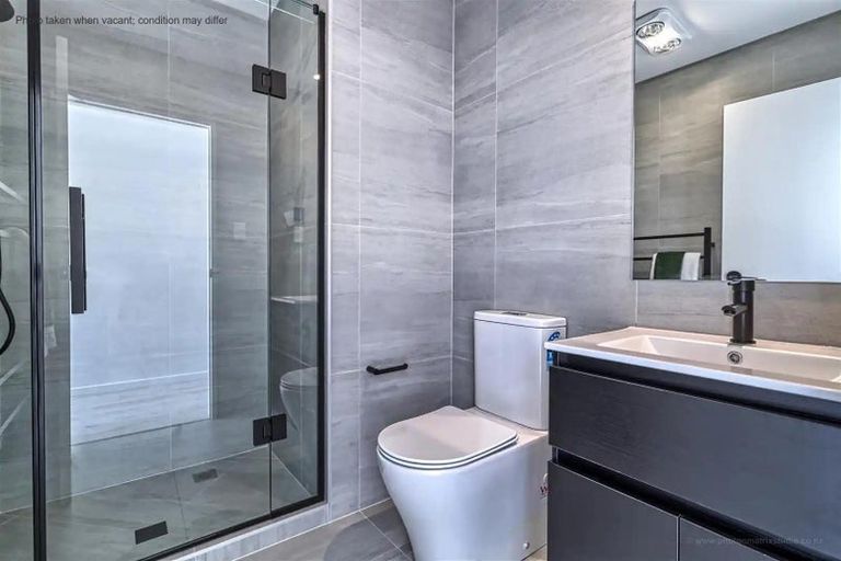 Photo of property in 17a Waka Ama Road, Karaka, Papakura, 2113