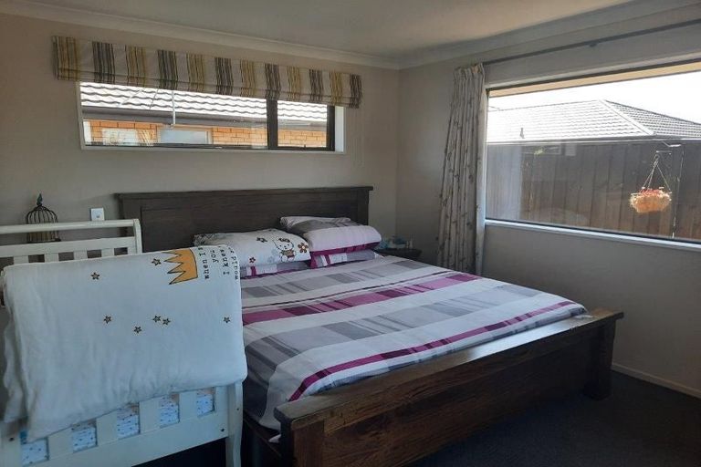 Photo of property in 43 Hayson Drive, Kaiapoi, 7630