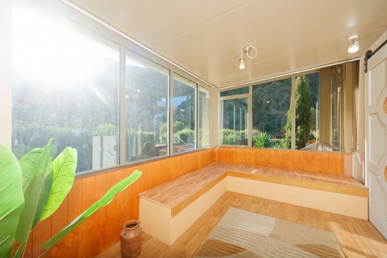 Photo of property in 17 Makura Road, Goose Bay, Kaikoura, 7374