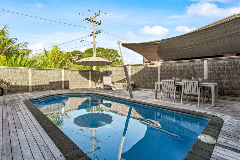 Photo of property in 38 Green Road, Matakana, Warkworth, 0985