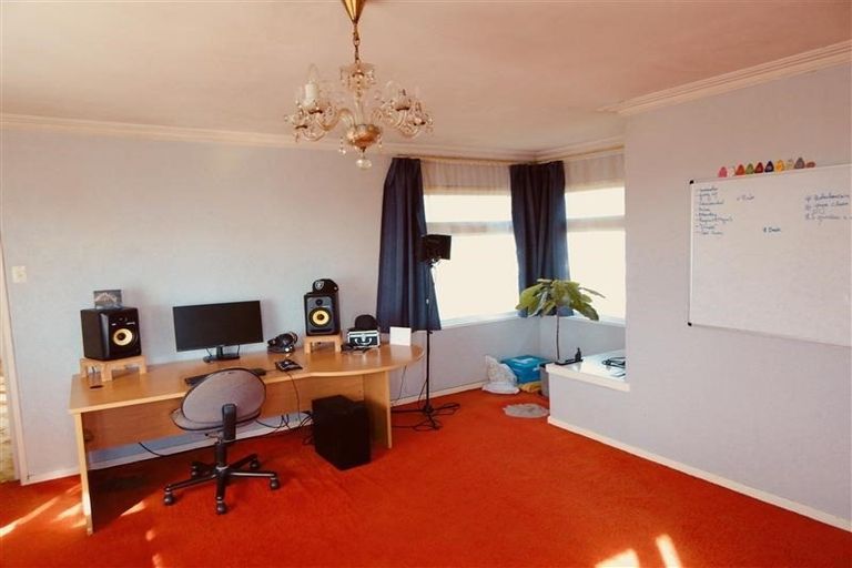 Photo of property in 55 Dawson Street, New Plymouth, 4310