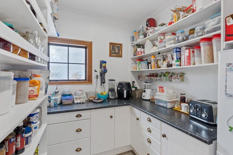 Photo of property in 38 Sutton Road, Te Horo, Otaki, 5582
