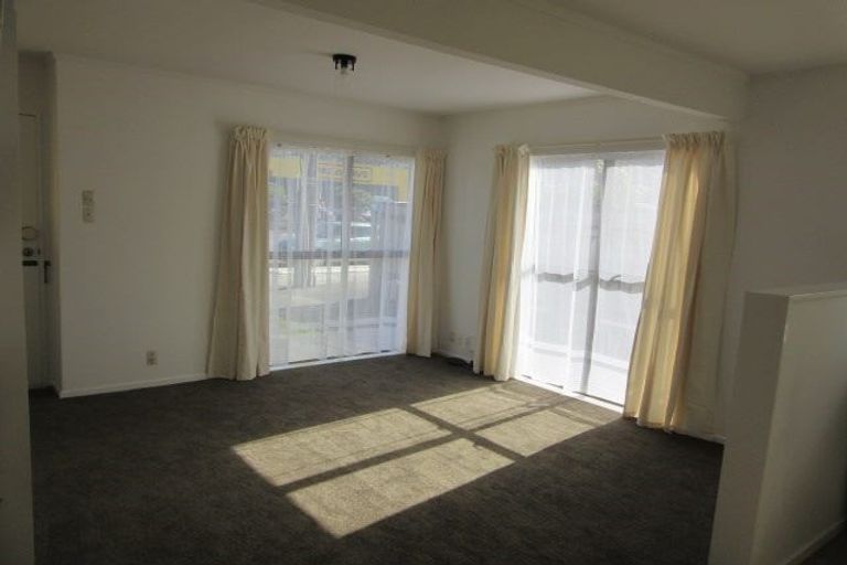 Photo of property in 103f1 Rongotai Road, Kilbirnie, Wellington, 6022