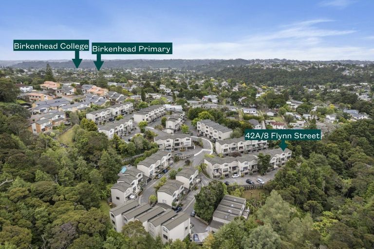 Photo of property in 8a Flynn Street, Birkdale, Auckland, 0626