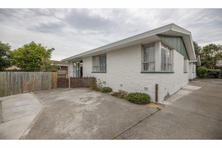 Photo of property in 41 Oldwood Street, Bishopdale, Christchurch, 8053