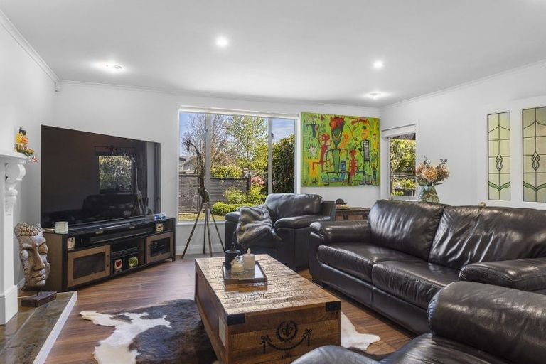 Photo of property in 6 Fairview Briars, Rangiora, 7400