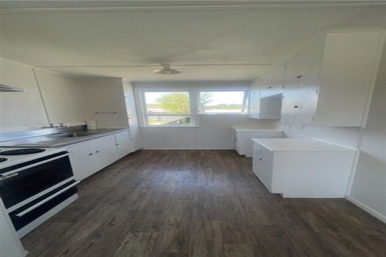 Photo of property in 56 Daphne Street, Outer Kaiti, Gisborne, 4010