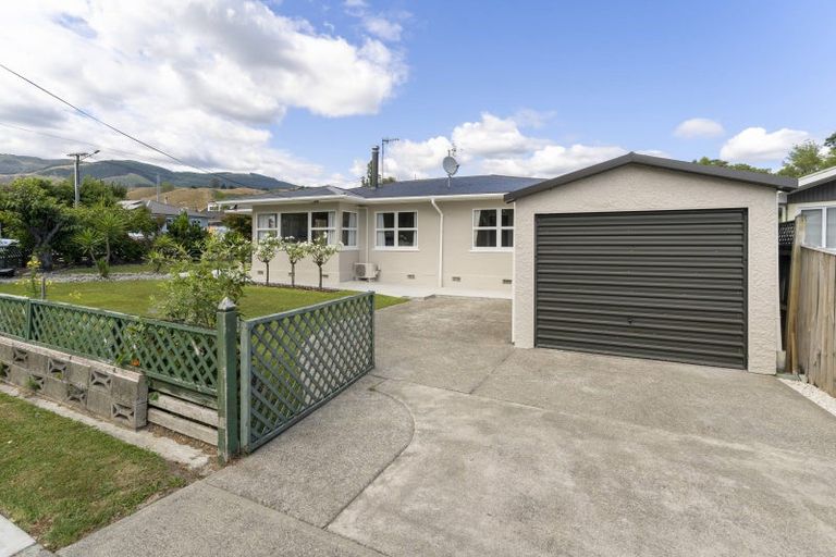 Photo of property in 42 Marsden Road, Stoke, Nelson, 7011