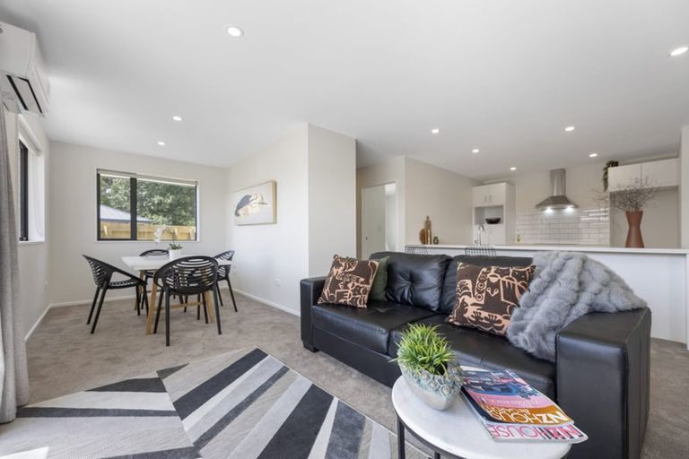Photo of property in 100 Hagart-alexander Drive, Mosgiel, 9024
