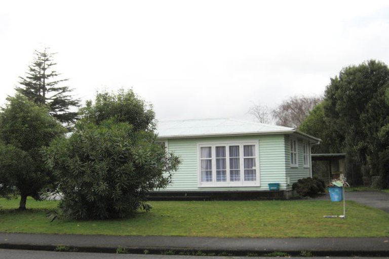 Photo of property in 4 Harper Street, Papakura, 2110