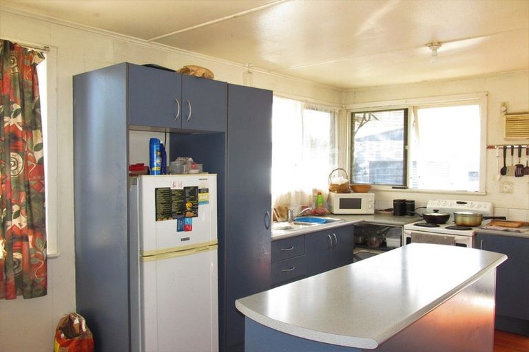 Photo of property in 19 Chamberlain Avenue, Wairoa, 4108