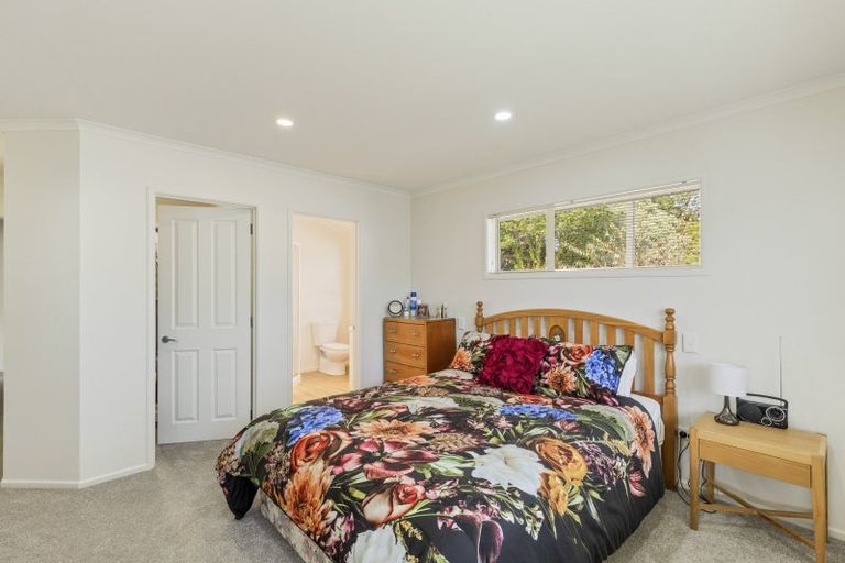 Photo of property in 112b Govett Avenue, Frankleigh Park, New Plymouth, 4310