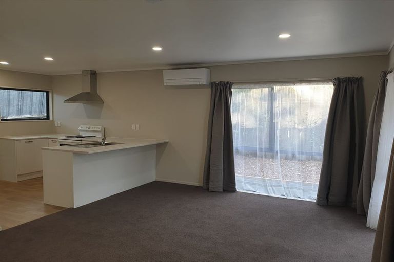 Photo of property in 51 Chatsworth Crescent, Pakuranga Heights, Auckland, 2010