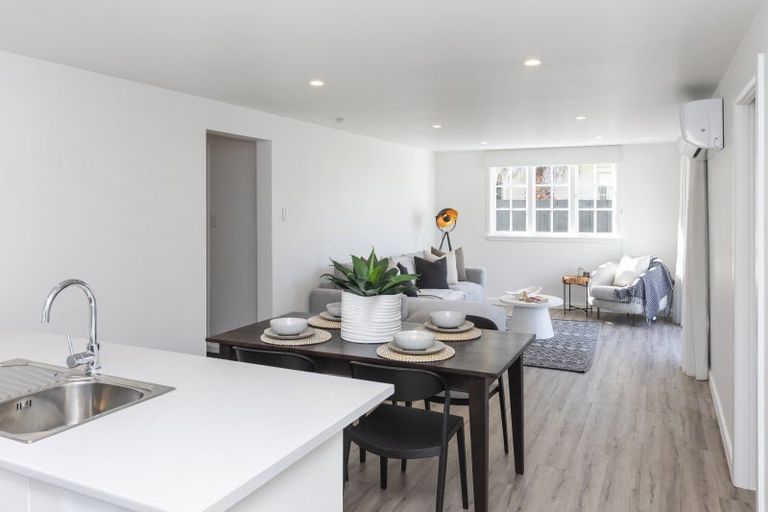 Photo of property in 664 Avonside Drive, Avonside, Christchurch, 8061