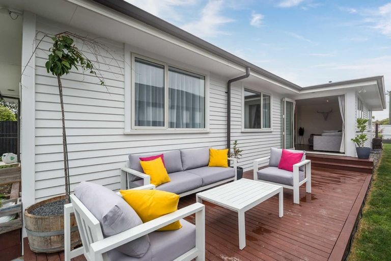 Photo of property in 33 Reginald Street, Burwood, Christchurch, 8083