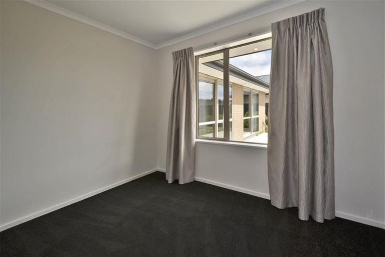 Photo of property in 4 Te Aika Street, Marshland, Christchurch, 8083