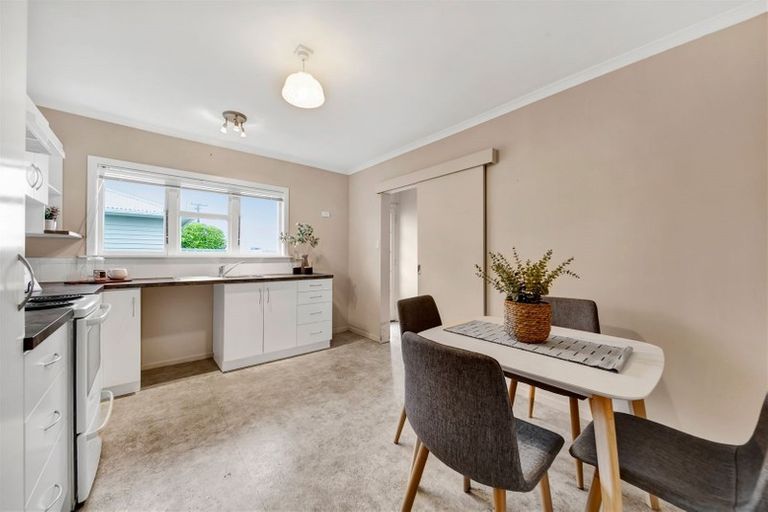 Photo of property in 15a/2 Sole Avenue, Bell Block, New Plymouth, 4312