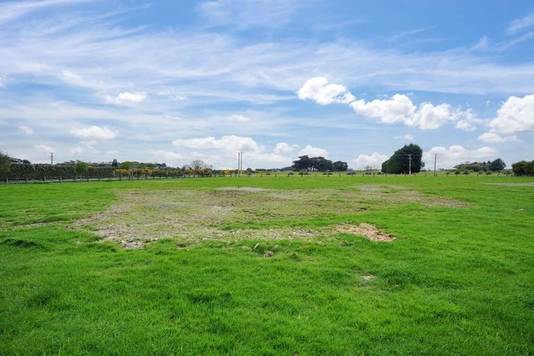 Photo of property in 381 Bay Road, West Plains, Invercargill, 9879