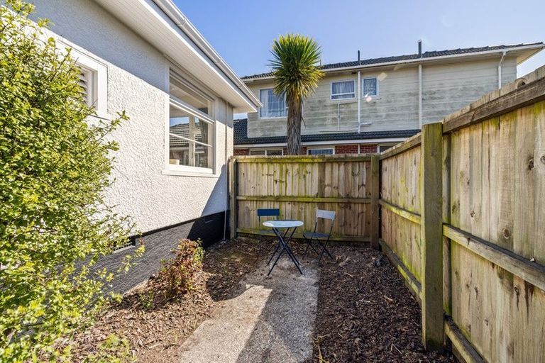 Photo of property in 1/310 Withells Road, Avonhead, Christchurch, 8042