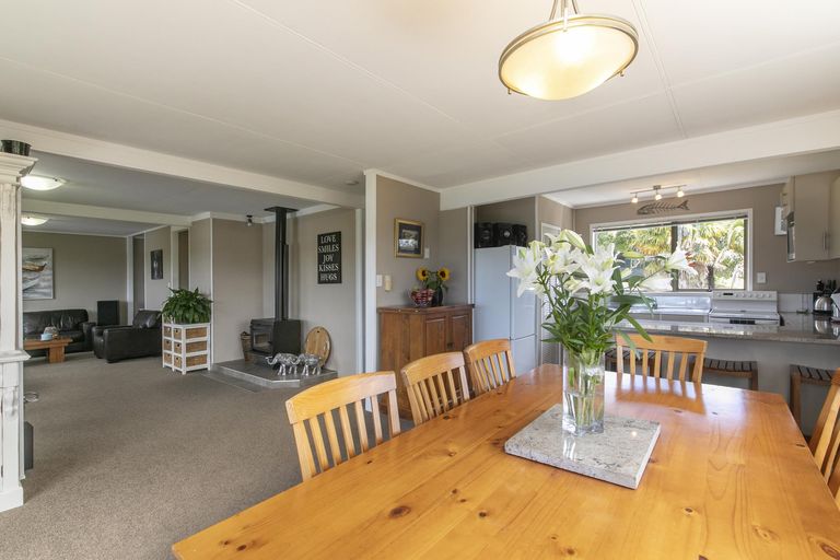 Photo of property in 76 Princes Street, Riverhead, 0820