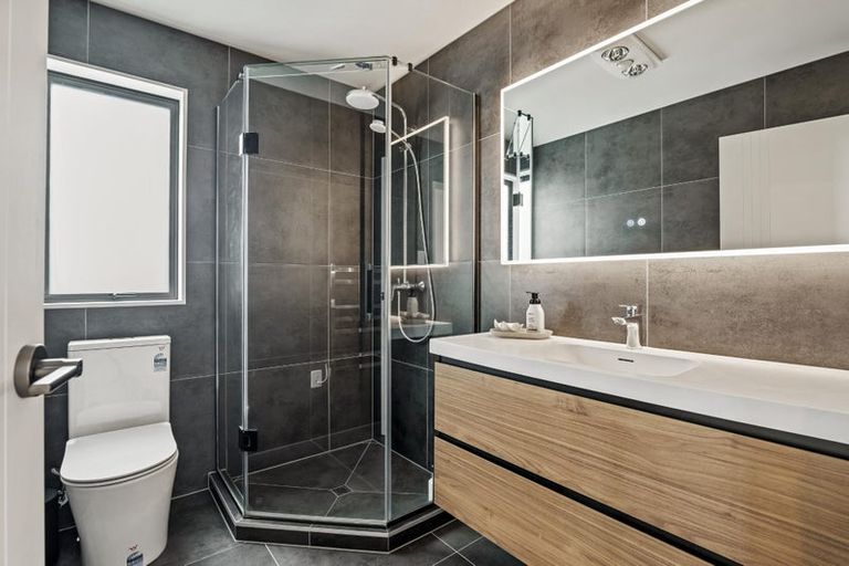 Photo of property in 64 Glidepath Road, Hobsonville, Auckland, 0616