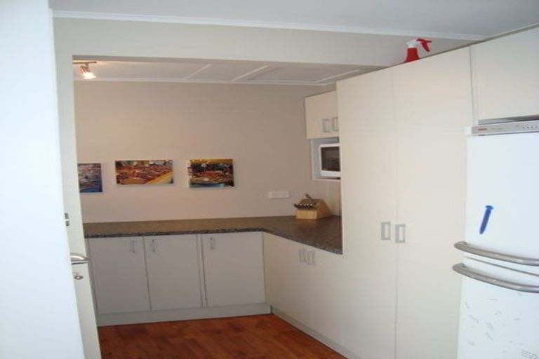 Photo of property in 20a Freya Place, Torbay, Auckland, 0630
