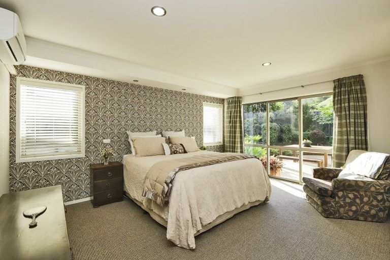 Photo of property in 3 Flers Place, Taradale, Napier, 4112