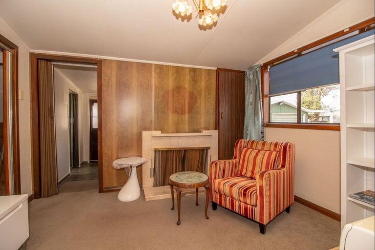 Photo of property in 93 Russell Street, Westport, 7825