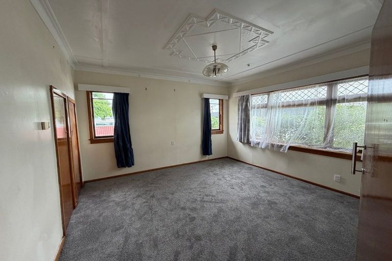 Photo of property in 105 Alexandra Crescent, Hastings, 4122