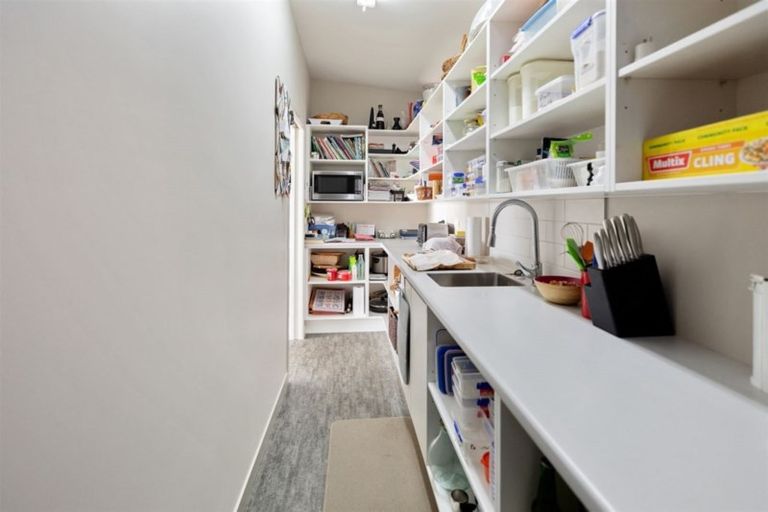 Photo of property in 10 Louise Drive, Ohauiti, Tauranga, 3112